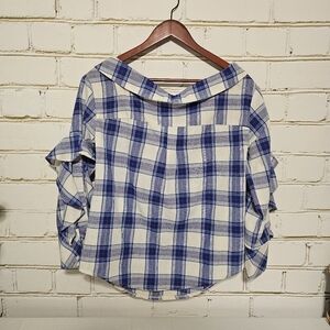 Tea and Cup Plaid Blue and White Top Size Medium Flowy Sleeves Bow Detail